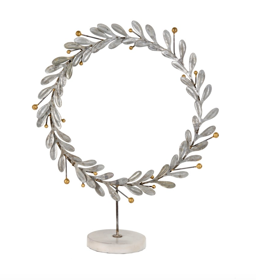 LAUREL WREATH ON STAND – breathe at home