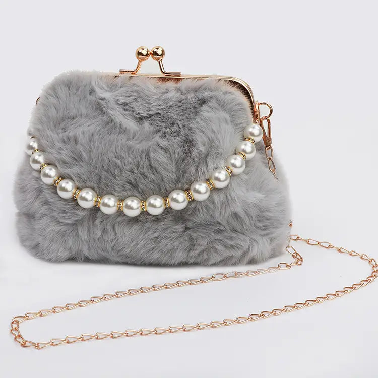 FAUX FUR PRETTY PURSE