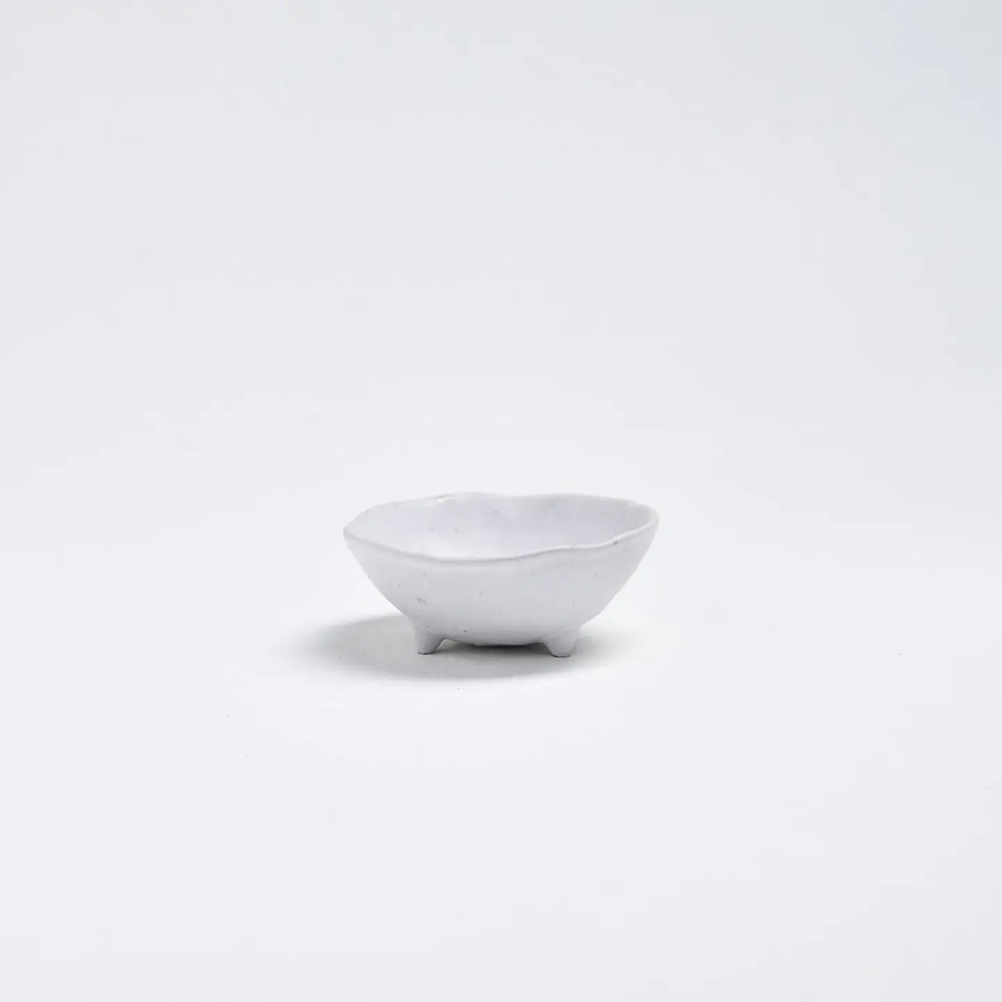 NATURE SHAPED MINI FOOTED BOWL