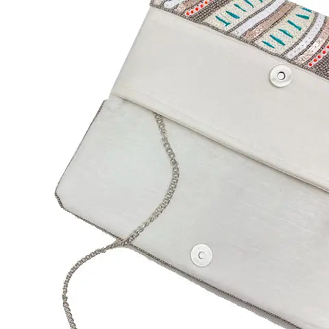 CURVY LINE PATTERN CLUTCH