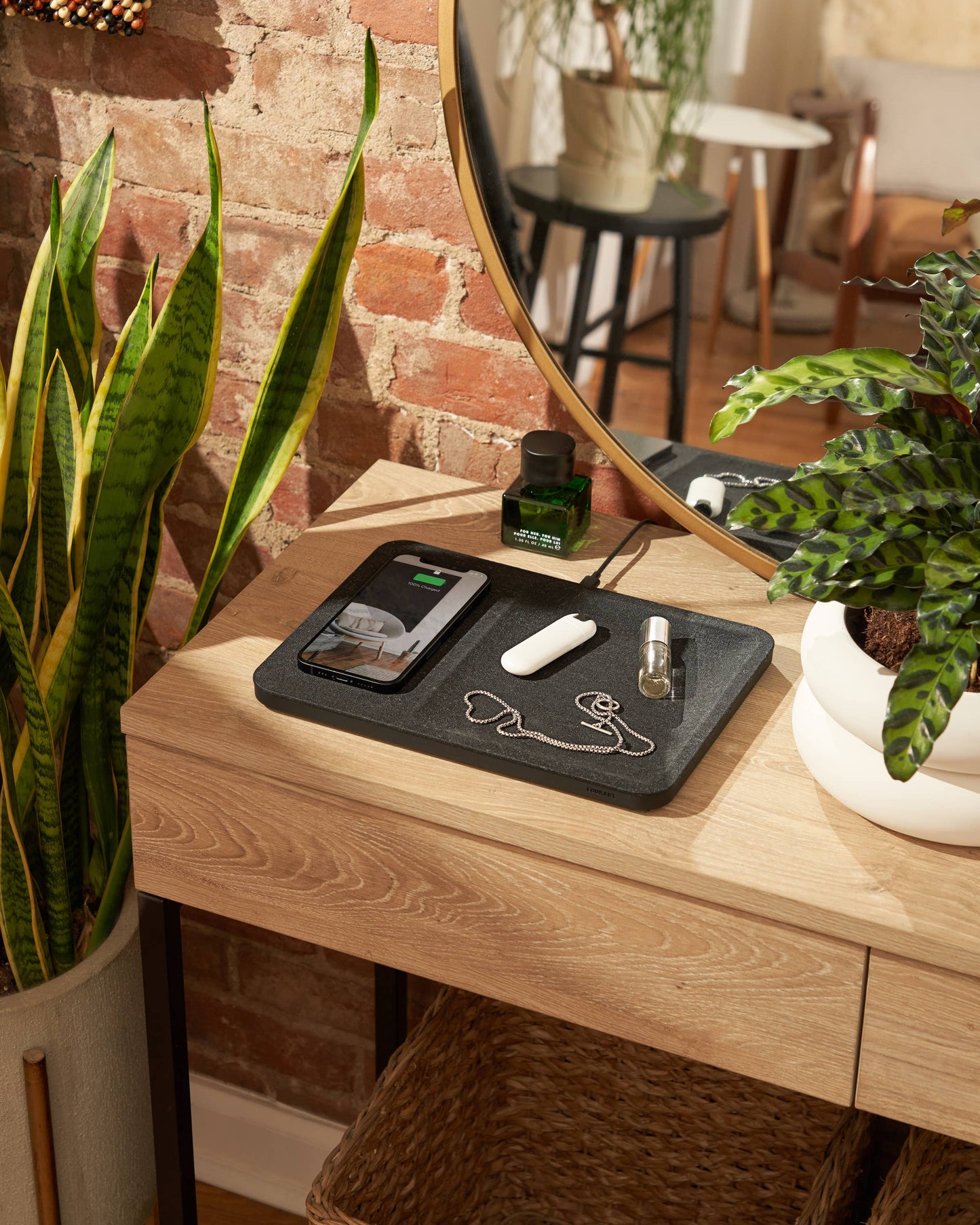 CATCH:3 ESSENTIALS LINEN WIRELESS CHARGER VALET TRAY - CHARCOAL