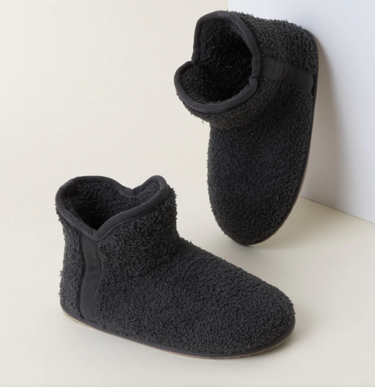 BAREFOOT DREAMS - COZYCHIC YOUTH BOOTIES