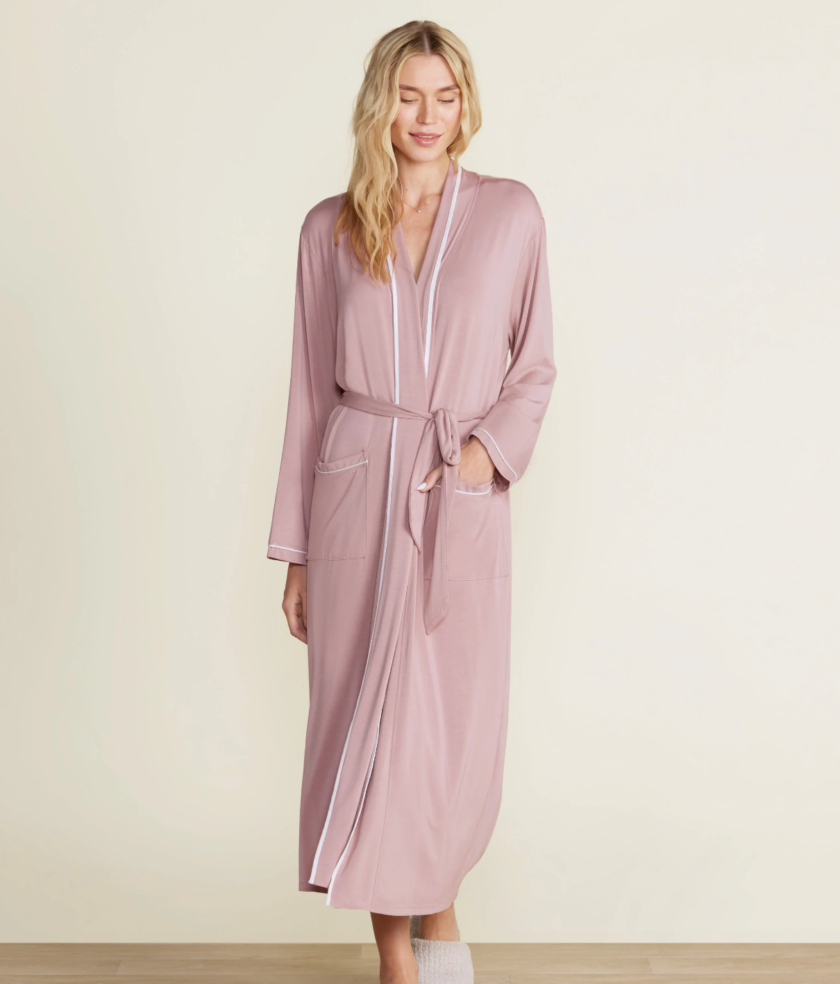 BAREFOOT DREAMS - JERSEY PIPED ROBE TEABERRY/WHITE