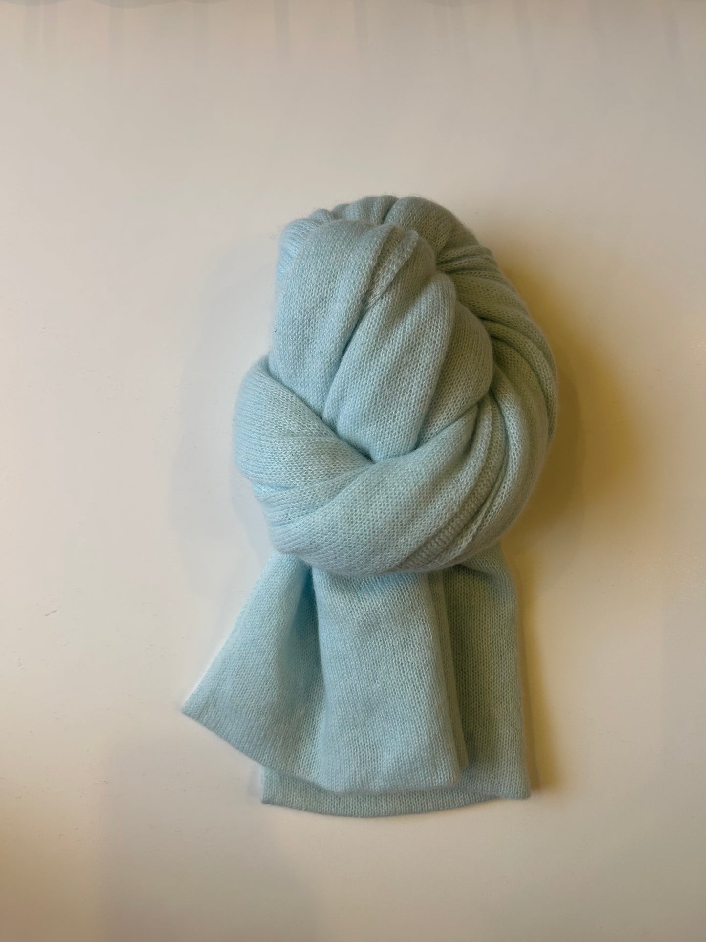 AUTUMN CASHMERE FEATHERWEIGHT WRAP