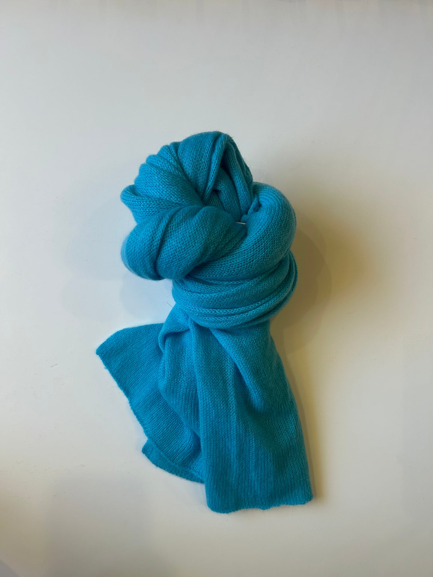 AUTUMN CASHMERE FEATHERWEIGHT WRAP