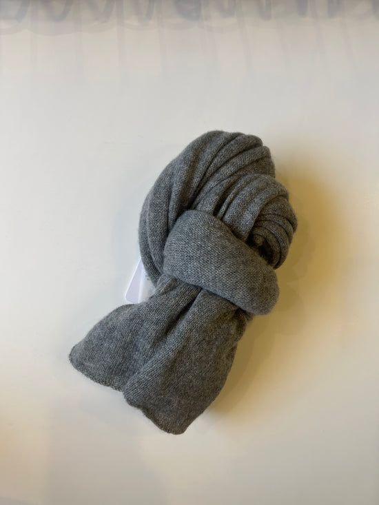 AUTUMN CASHMERE FEATHERWEIGHT WRAP