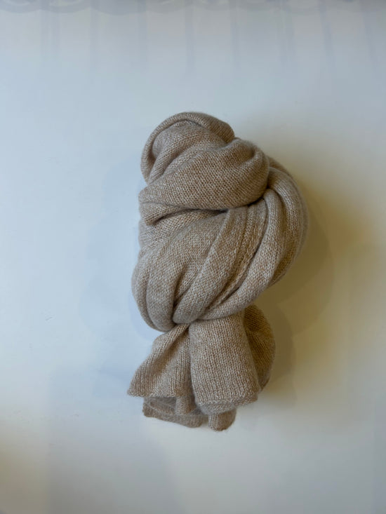 AUTUMN CASHMERE FEATHERWEIGHT WRAP