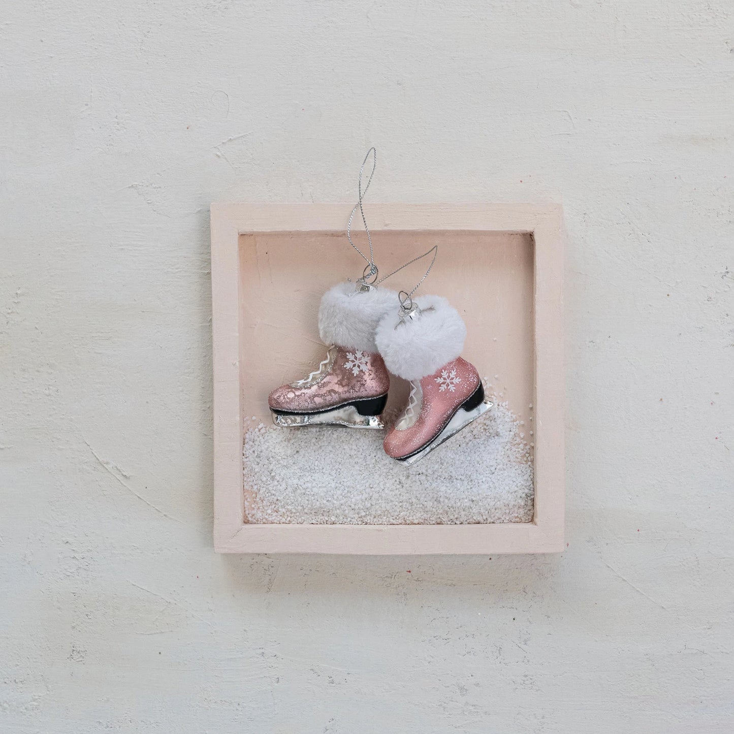 ICE SKATE ORNAMENT