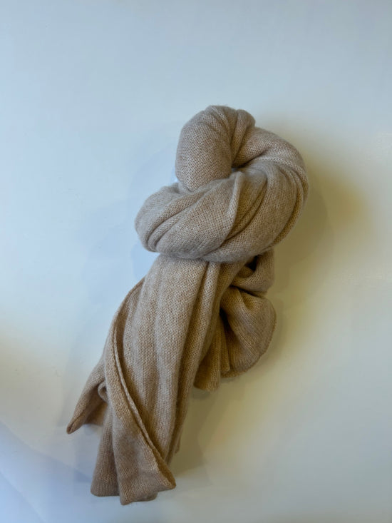 AUTUMN CASHMERE FEATHERWEIGHT WRAP