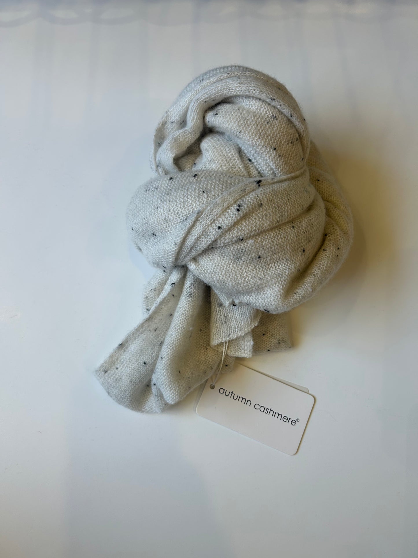 AUTUMN CASHMERE FEATHERWEIGHT WRAP