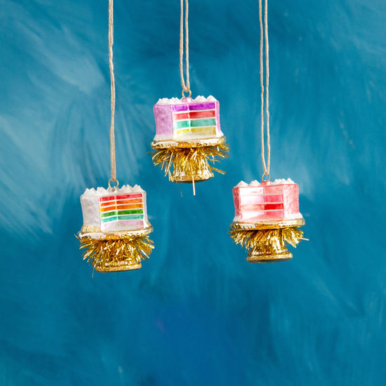 LAYER CAKE ORNAMENT