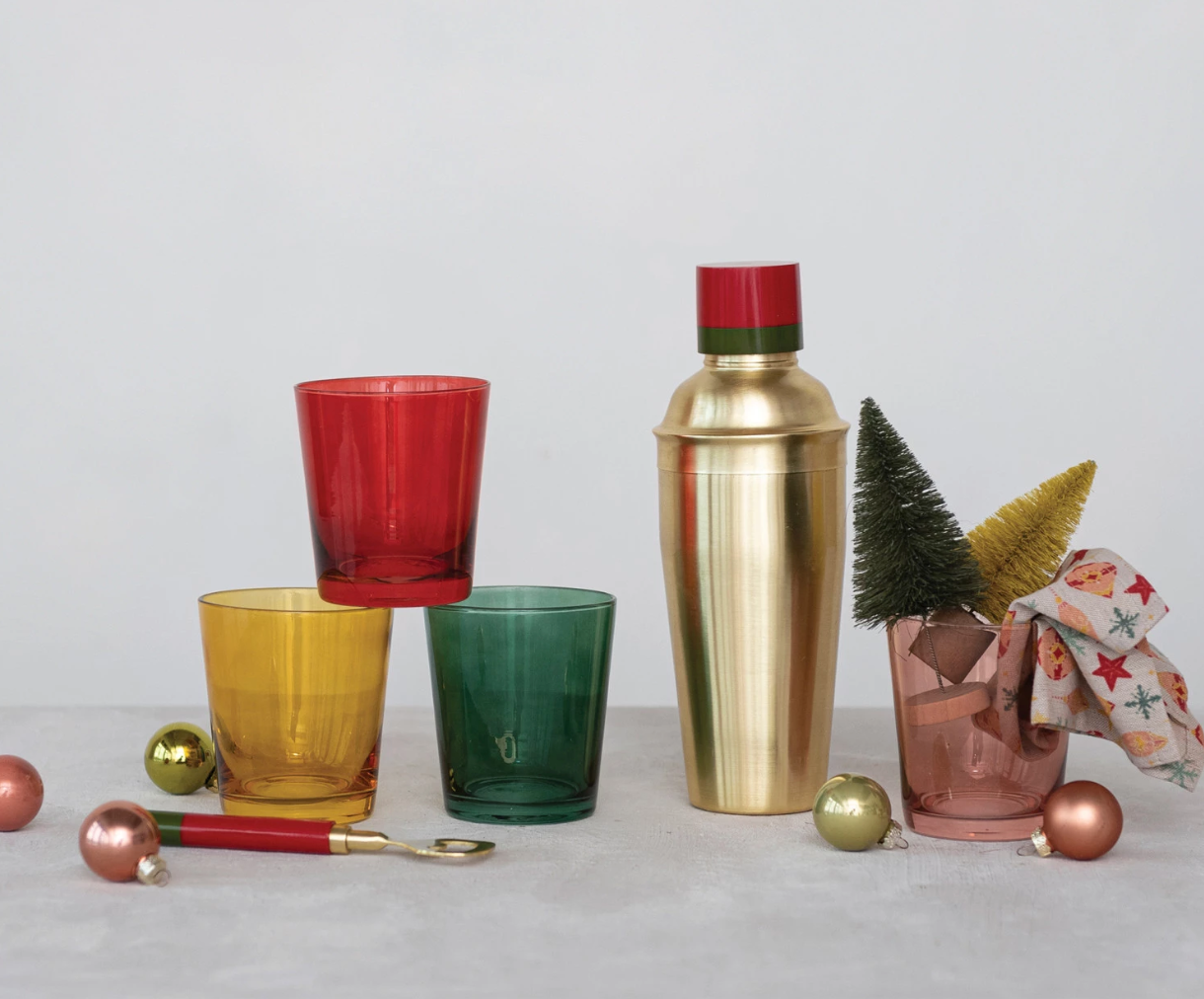 STAINLESS STEEL COCKTAIL SHAKER W/RESIN TOP
