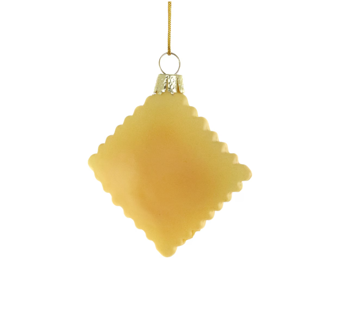 RAVIOLI ORNAMENT