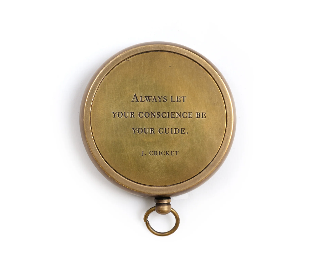 COMPASS WITH LEATHER POUCH