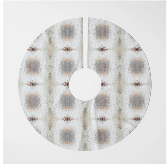 HOLIDAY TREE SKIRT - WHITE BRICKS