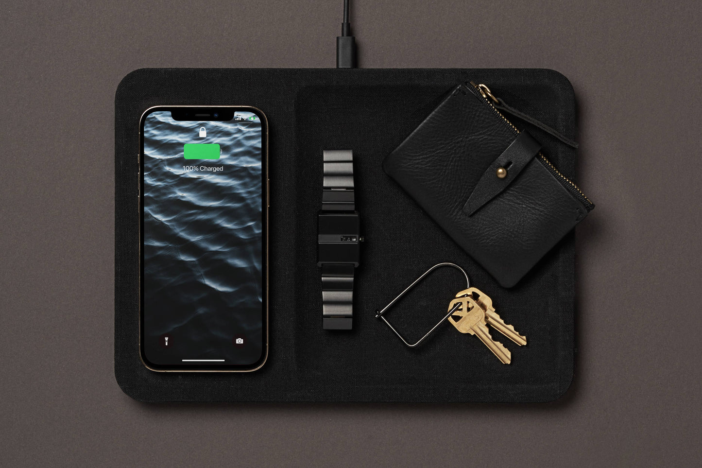 CATCH:3 ESSENTIALS LINEN WIRELESS CHARGER VALET TRAY - CHARCOAL