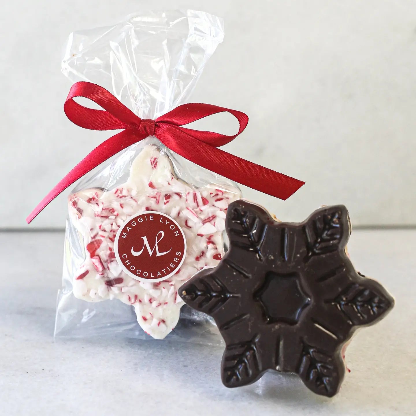 SINGLE PEPPERMINT BARK SNOWFLAKE