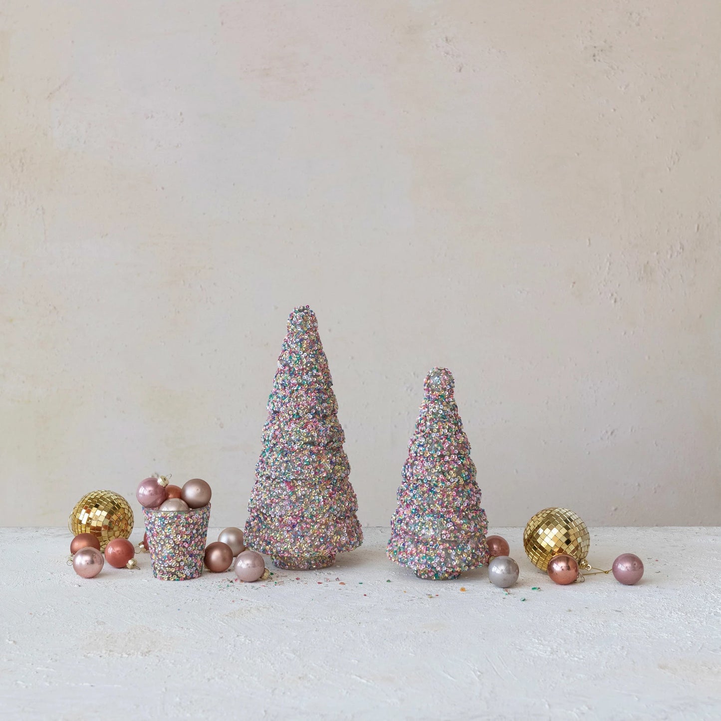 GLASS TREE WITH SEQUINS - LARGE