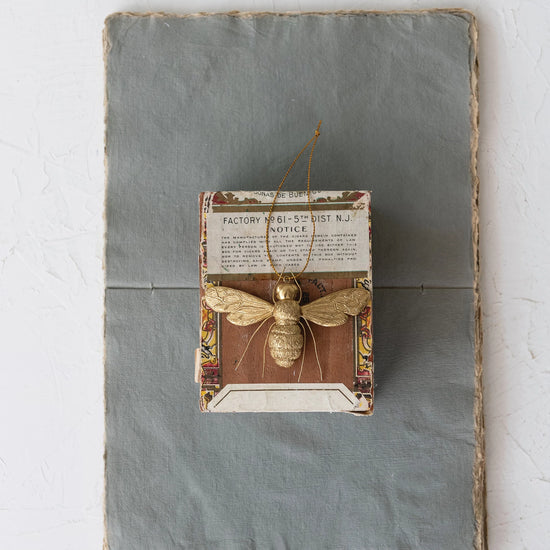 BEE WITH WIRE LEGS ORNAMENT