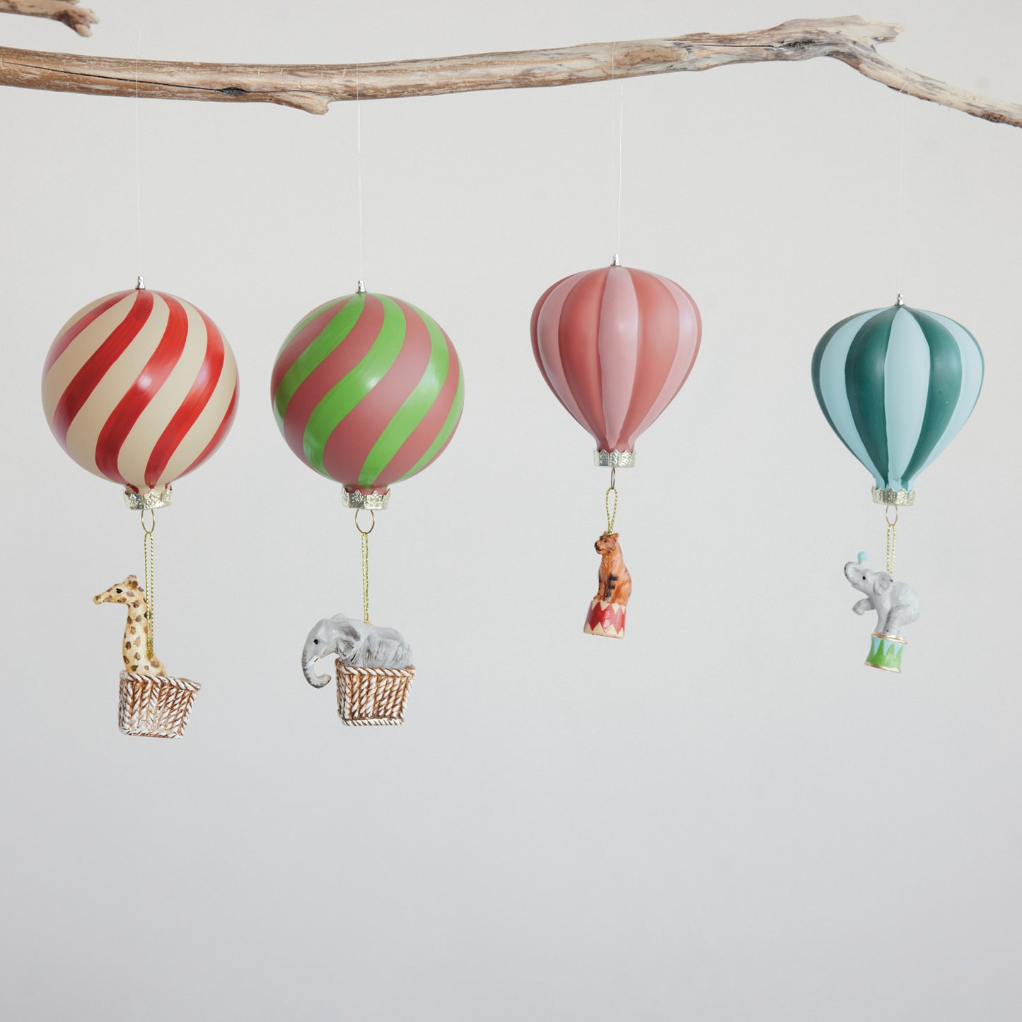 HOT AIR BALLOON ORNAMENT