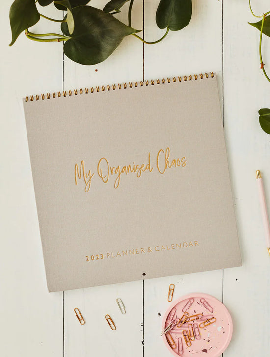 MY ORGANIZED CHAOS PLANNER
