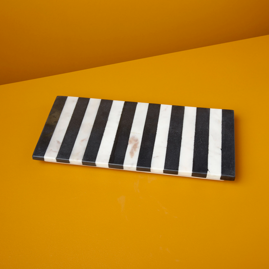 Load image into Gallery viewer, STRIPED MARBLE BOARD
