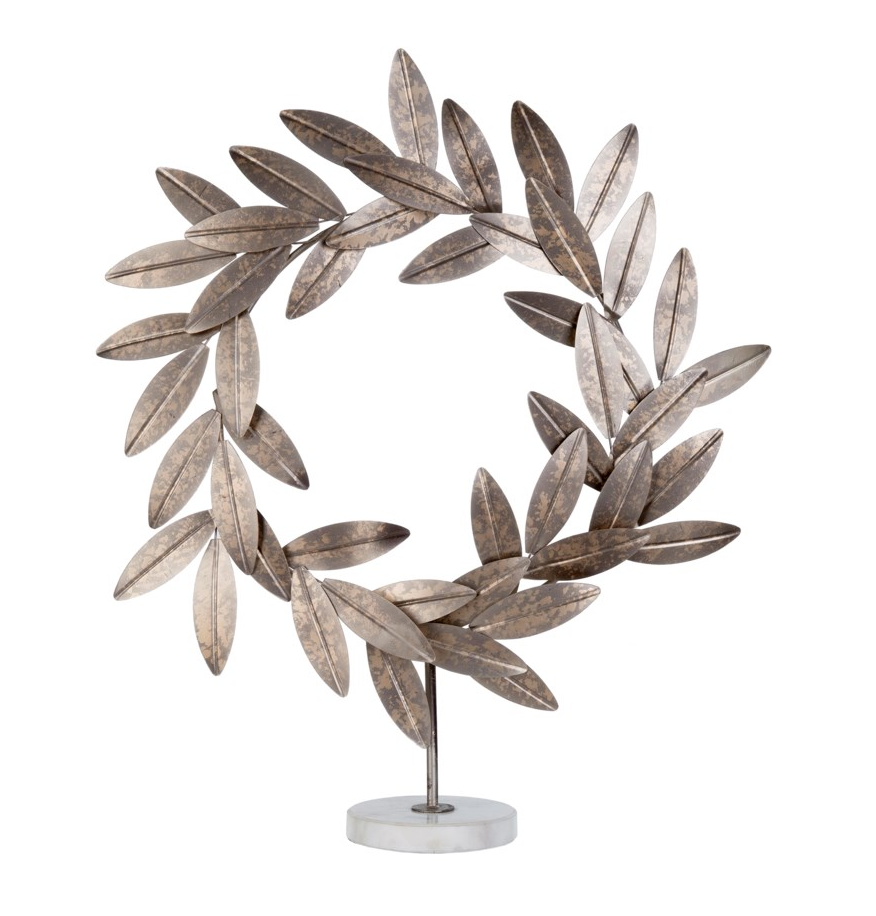 WILLOW WREATH ON STAND