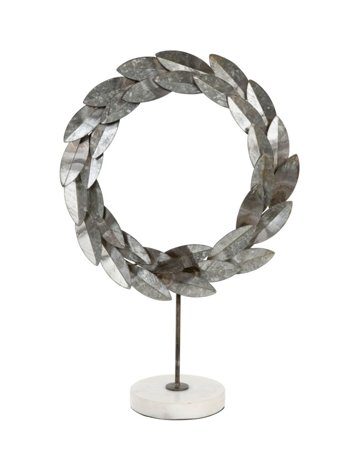 Load image into Gallery viewer, HELENA WREATH ON STAND
