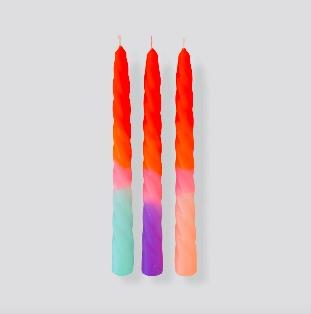 DIP DYE TWISTED CANDLES