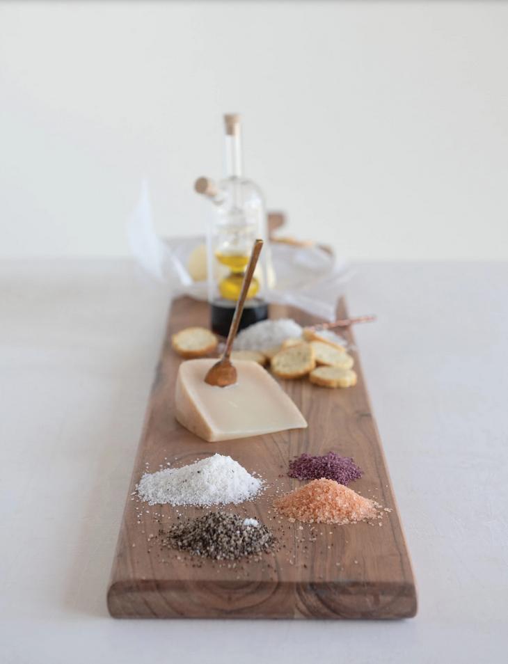 ACACIA WOOD BOARD W/ HANDLE
