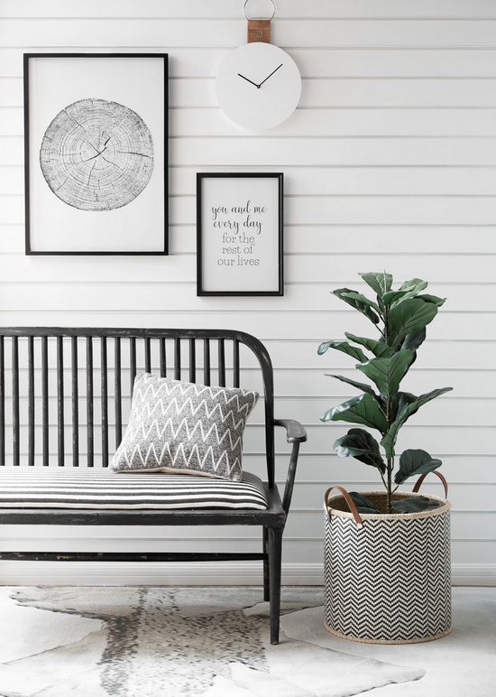 Load image into Gallery viewer, FAUX FIDDLE FIG LEAF PLANT IN POT
