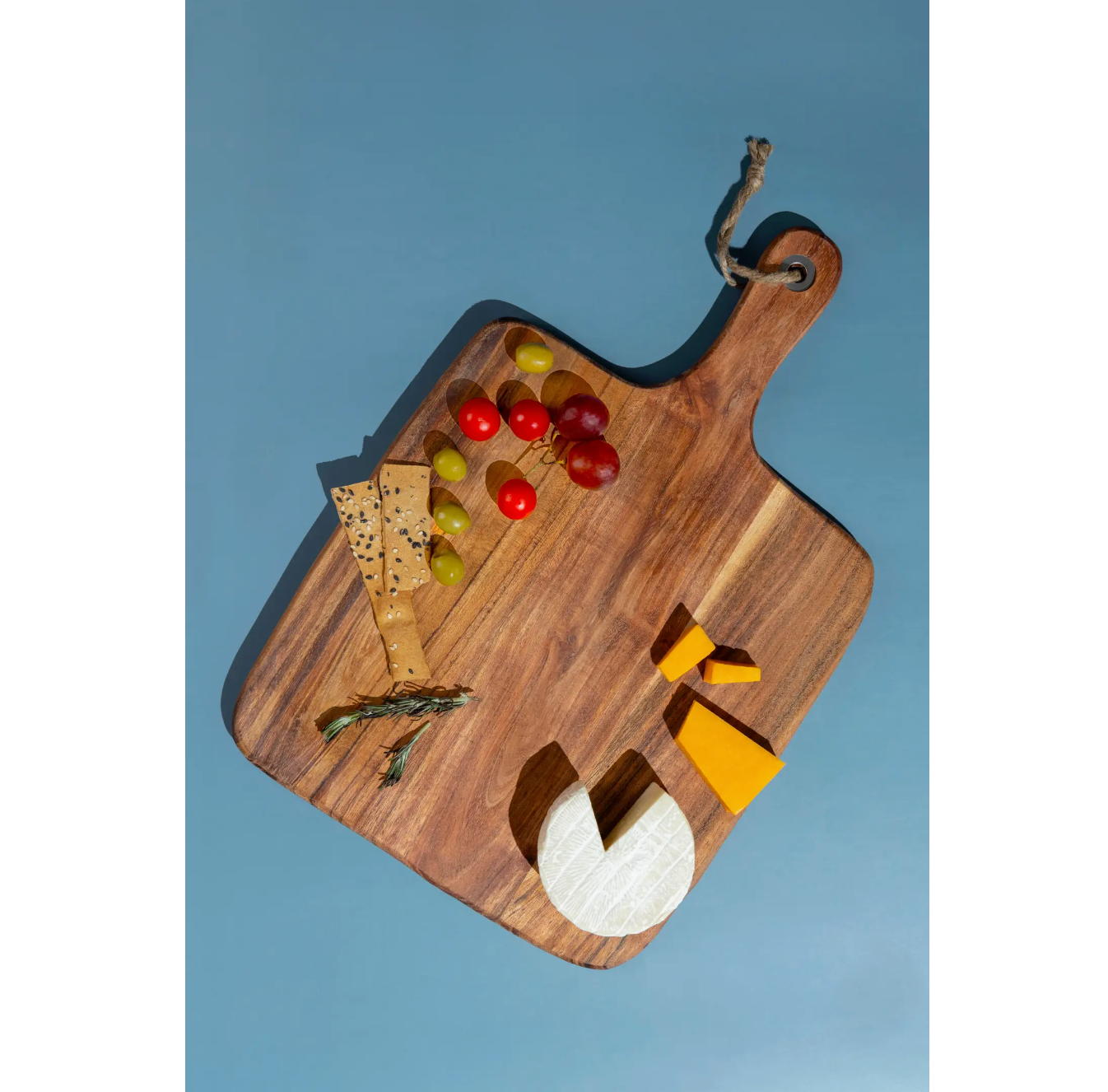Load image into Gallery viewer, GONCA WOOD SERVING BOARD
