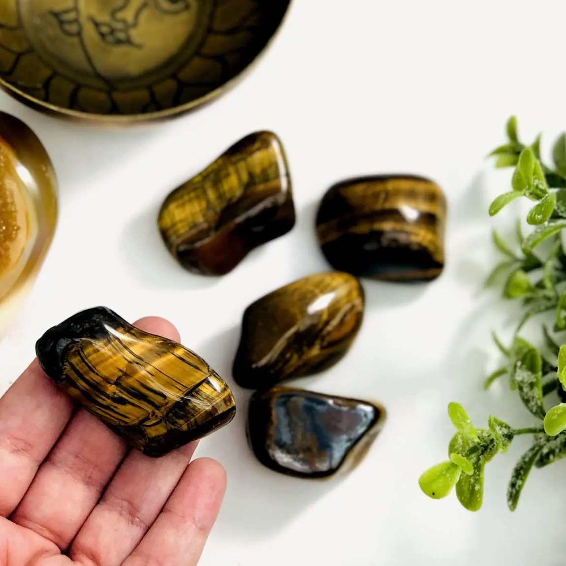 TIGER'S EYE TUMBLED POCKET STONE